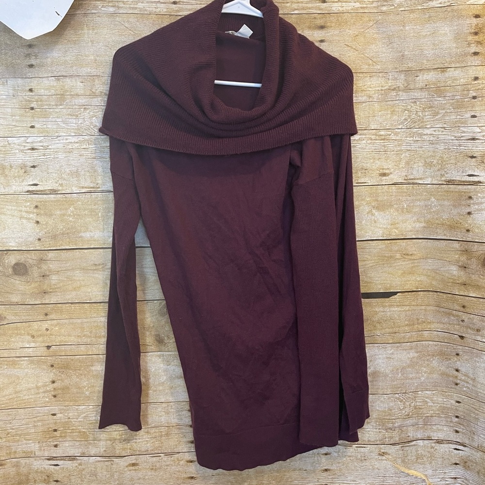 Caslon sweater 🛍